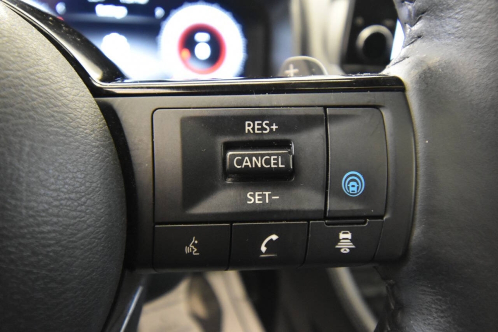 2022 Nissan Rogue Platinum AWD 4dr Crossover, White, Mileage: 73,143 - photo 27