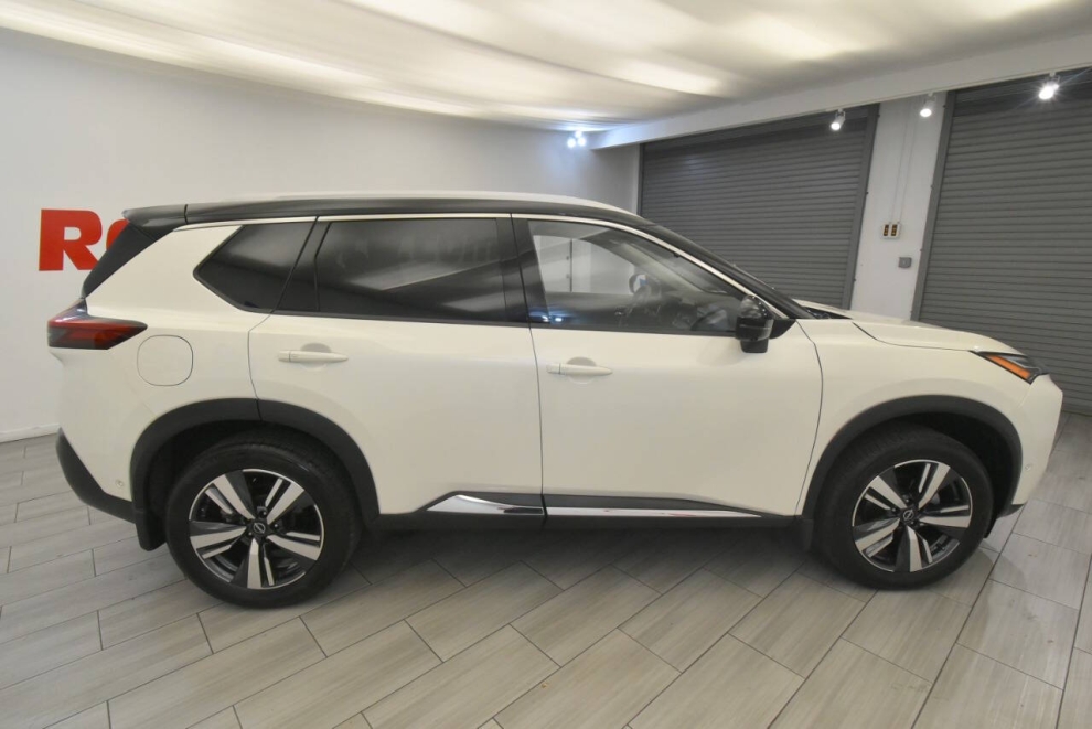 2022 Nissan Rogue Platinum AWD 4dr Crossover, White, Mileage: 73,143 - photo 5