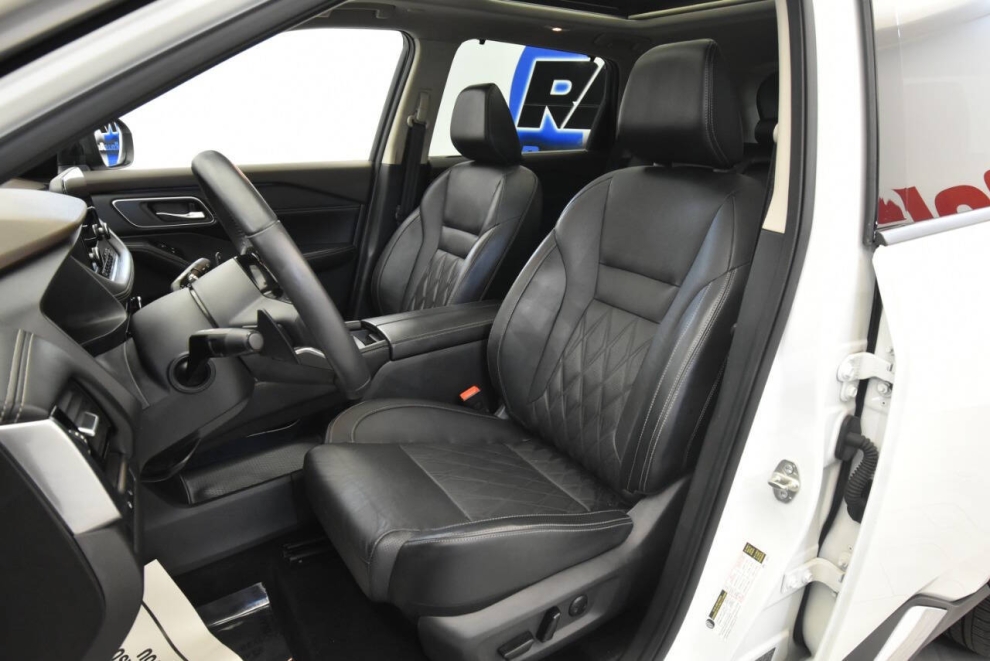 2022 Nissan Rogue Platinum AWD 4dr Crossover, White, Mileage: 73,143 - photo 9