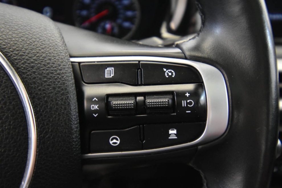 2021 Kia K5 GT Line, Gray, Mileage: 64,531 - photo 26