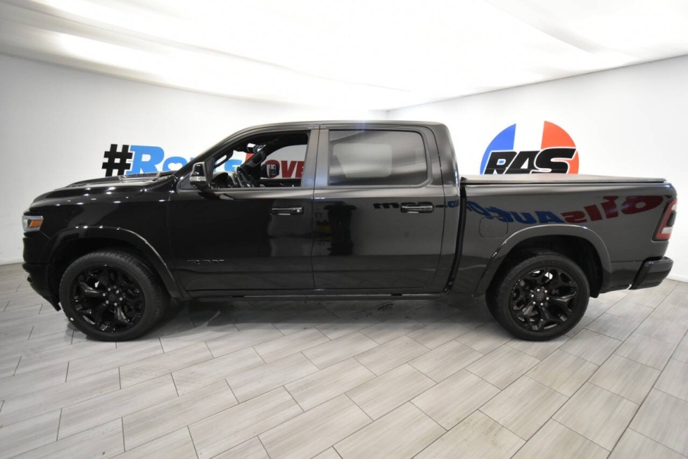 2021 RAM 1500 Limited 4x4 4dr Crew Cab 5.6 ft. SB Pickup, Black, Mileage: 78,595 - photo 1