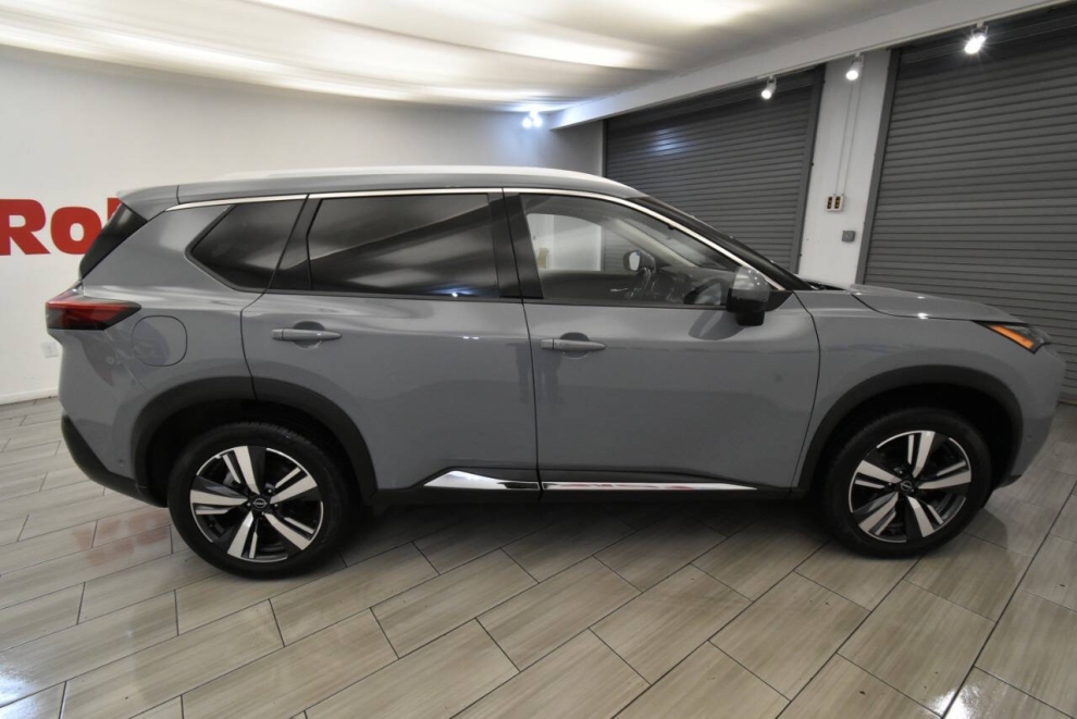2023 Nissan Rogue SL AWD 4dr Crossover, Gray, Mileage: 66,162 - photo 5