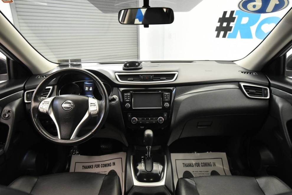 2016 Nissan Rogue, Silver, Mileage: 97,109 - photo 17