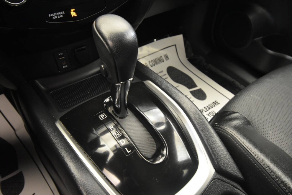 2016 Nissan Rogue, Silver, Mileage: 97,109 - photo 19