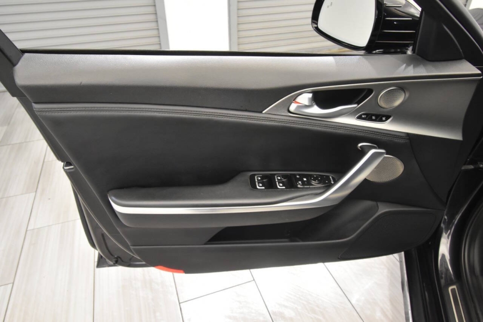 2018 Kia Stinger GT1, Black, Mileage: 88,230 - photo 11