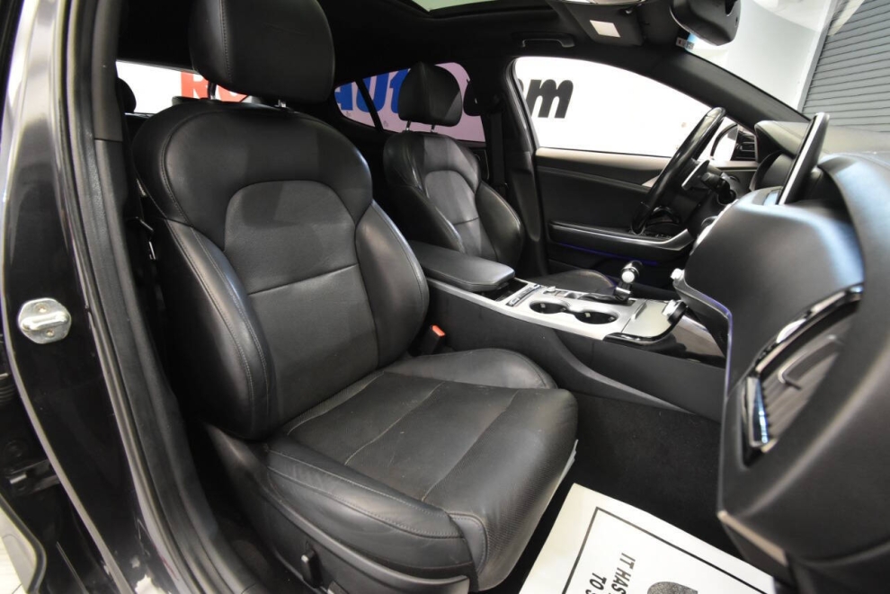 2018 Kia Stinger GT1, Black, Mileage: 88,230 - photo 15