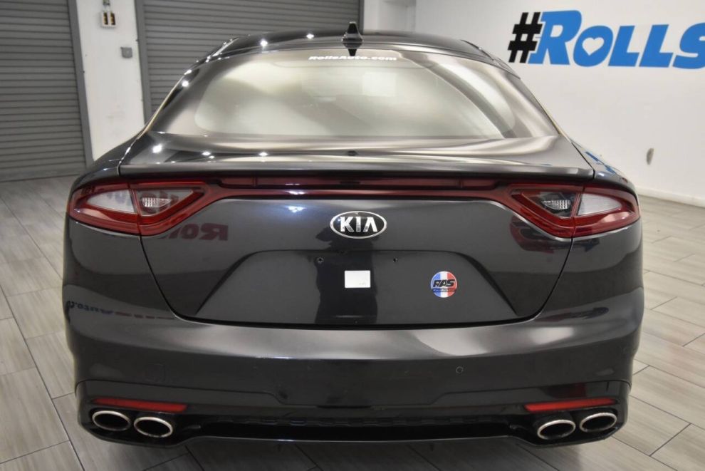 2018 Kia Stinger GT1, Black, Mileage: 88,230 - photo 3