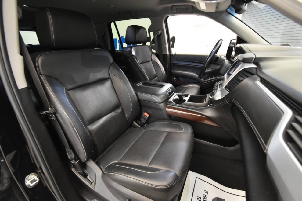 2019 GMC Yukon SLT 4x4 4dr SUV, Black, Mileage: 107,446 - photo 16
