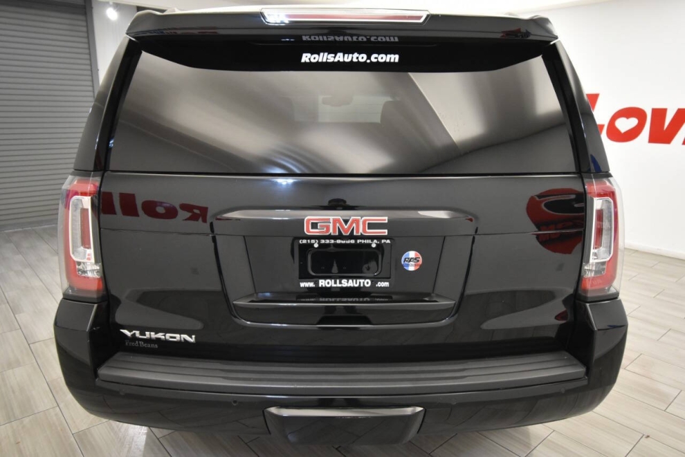 2019 GMC Yukon SLT 4x4 4dr SUV, Black, Mileage: 107,446 - photo 3