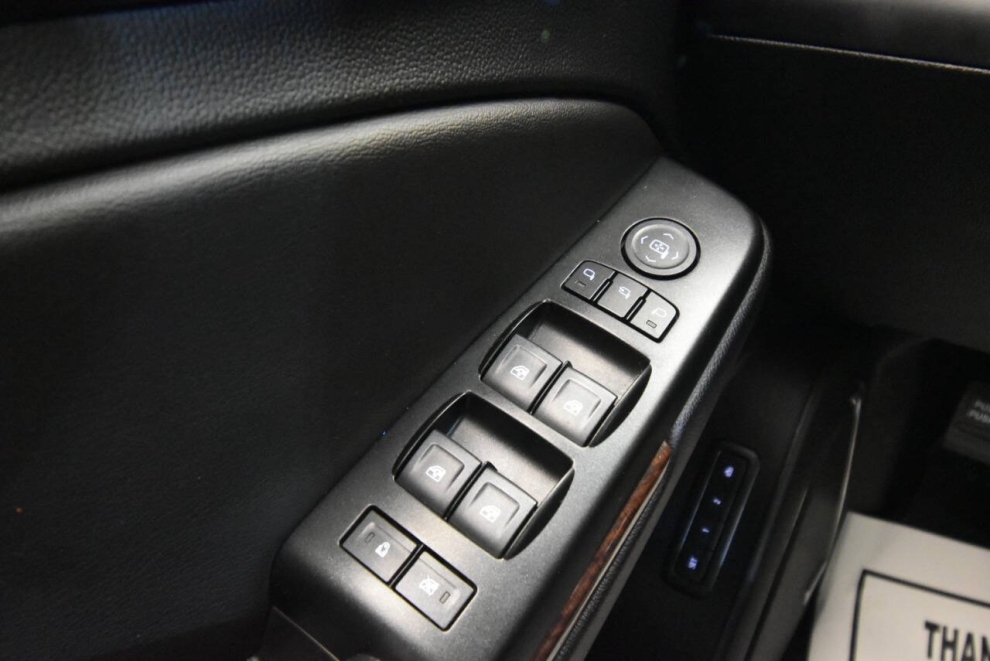 2019 GMC Yukon SLT 4x4 4dr SUV, Black, Mileage: 107,446 - photo 33