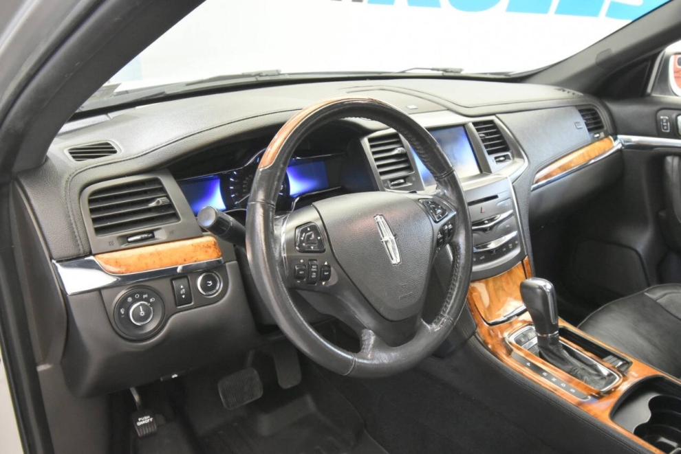 2013 Lincoln MKS Base AWD 4dr Sedan, Silver, Mileage: 81,137 - photo 10