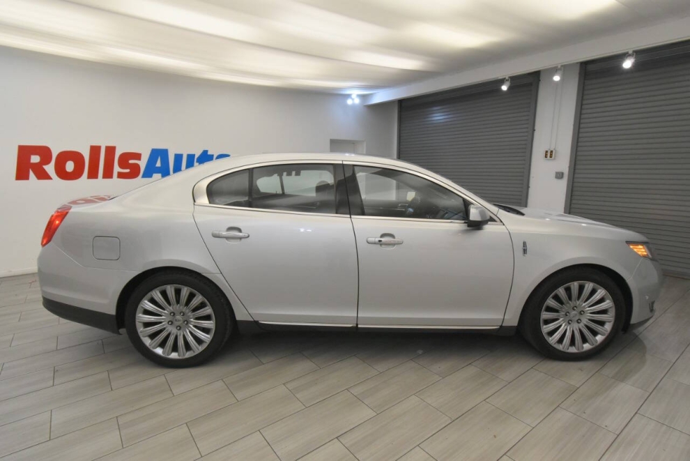 2013 Lincoln MKS Base AWD 4dr Sedan, Silver, Mileage: 81,137 - photo 5