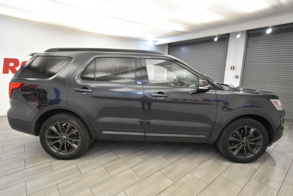 2017 Ford Explorer XLT AWD 4dr SUV, Charcoal, Mileage: 98,813 - photo 5