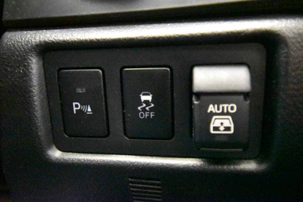 2020 Toyota Sequoia TRD PRO, Green, Mileage: 59,973 - photo 25