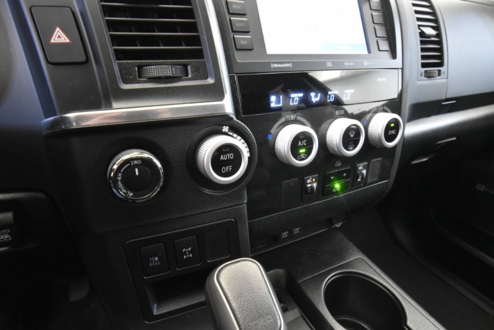 2020 Toyota Sequoia TRD PRO, Green, Mileage: 59,973 - photo 27
