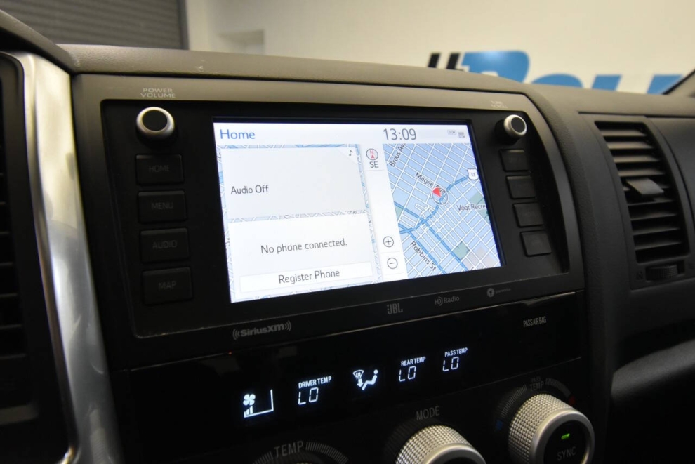 2020 Toyota Sequoia TRD PRO, Green, Mileage: 59,973 - photo 28