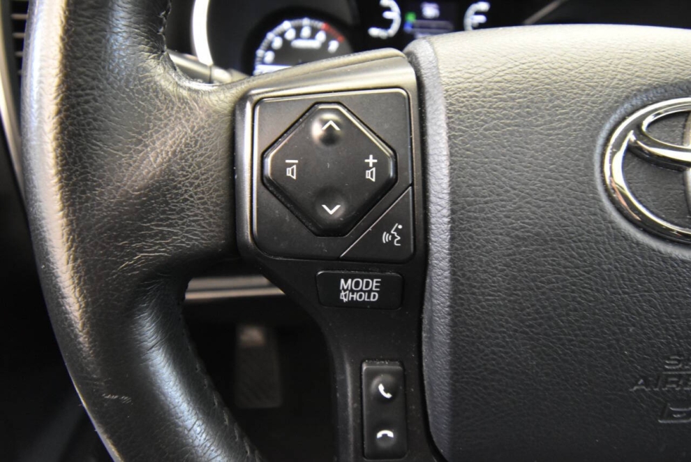 2020 Toyota Sequoia TRD PRO, Green, Mileage: 59,973 - photo 31