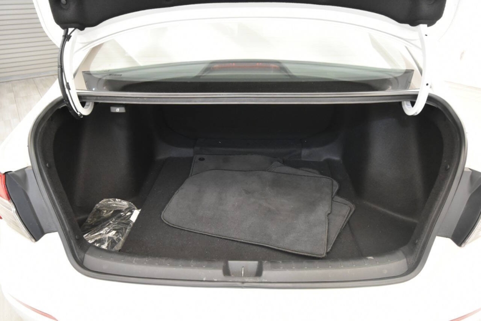 2022 Honda Civic Sport 4dr Sedan, White, Mileage: 13,268 - photo 28