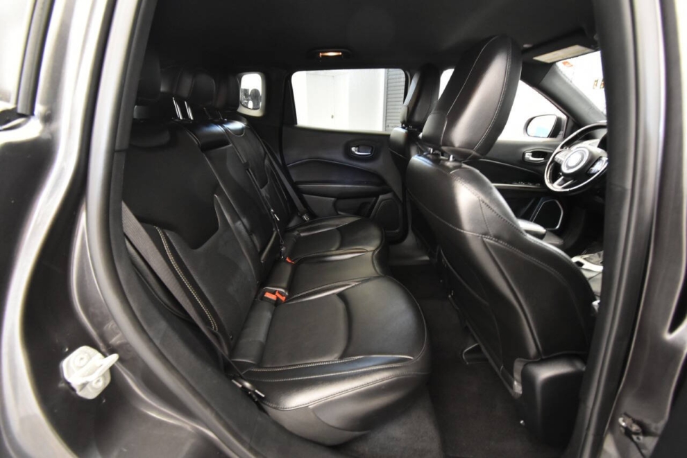 2021 Jeep Compass 80th Anniversary Edition 4x4 4dr SUV, Gray, Mileage: 86,743 - photo 16