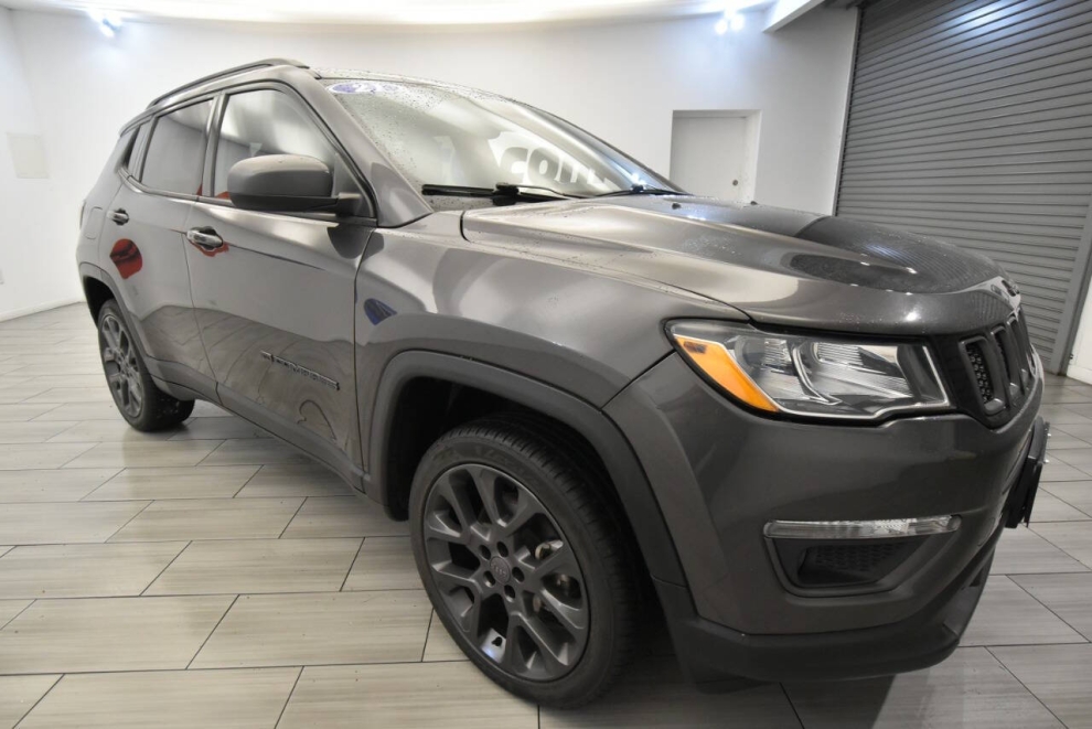 2021 Jeep Compass 80th Anniversary Edition 4x4 4dr SUV, Gray, Mileage: 86,743 - photo 6