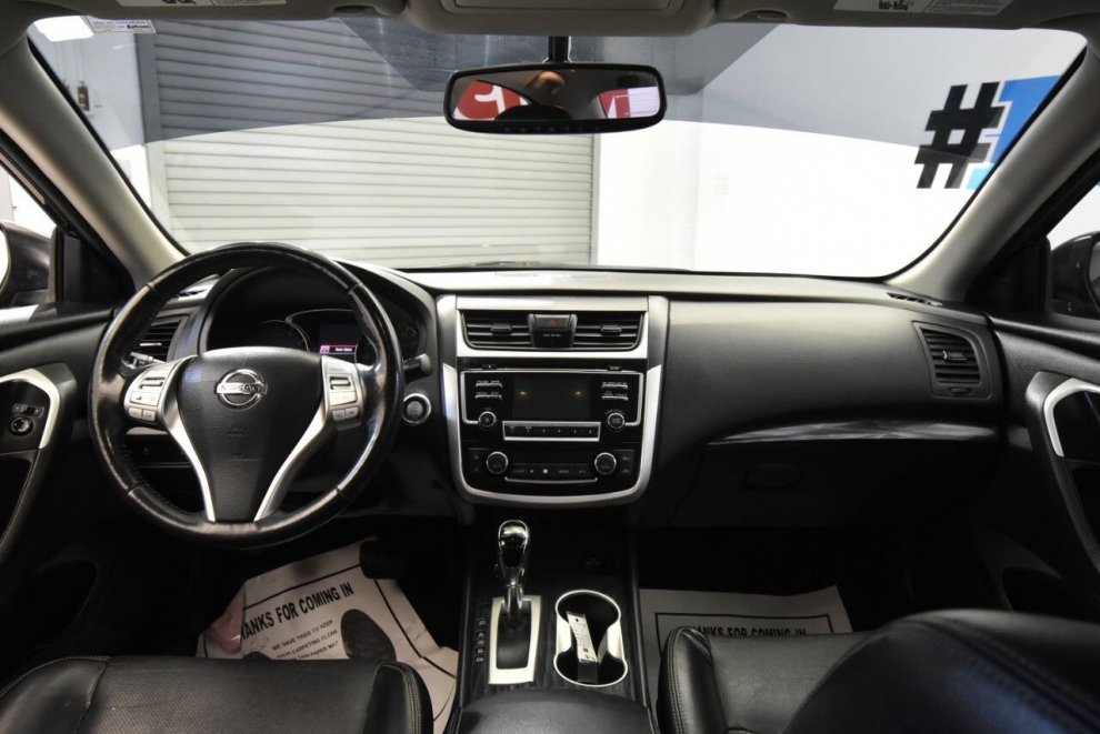 2018 Nissan Altima SL, Black, Mileage: 112,360 - photo 17