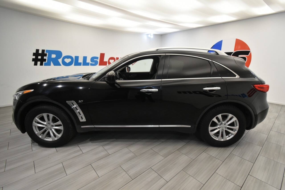 2017 Infiniti QX70 Base AWD 4dr SUV, Black, Mileage: 118,755 - photo 1