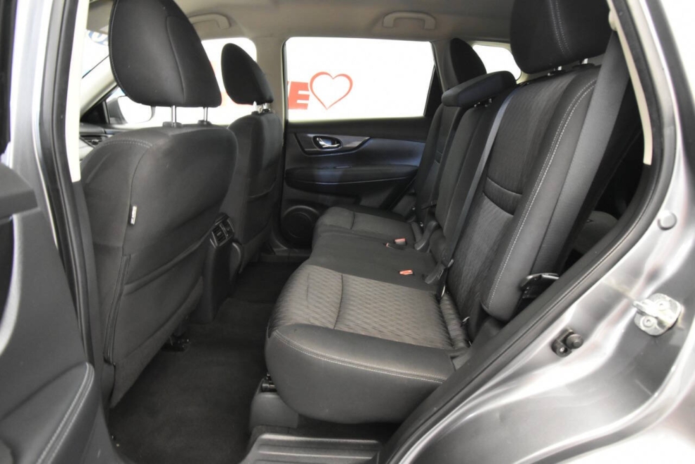 2020 Nissan Rogue SL AWD, Gray, Mileage: 86,362 - photo 12