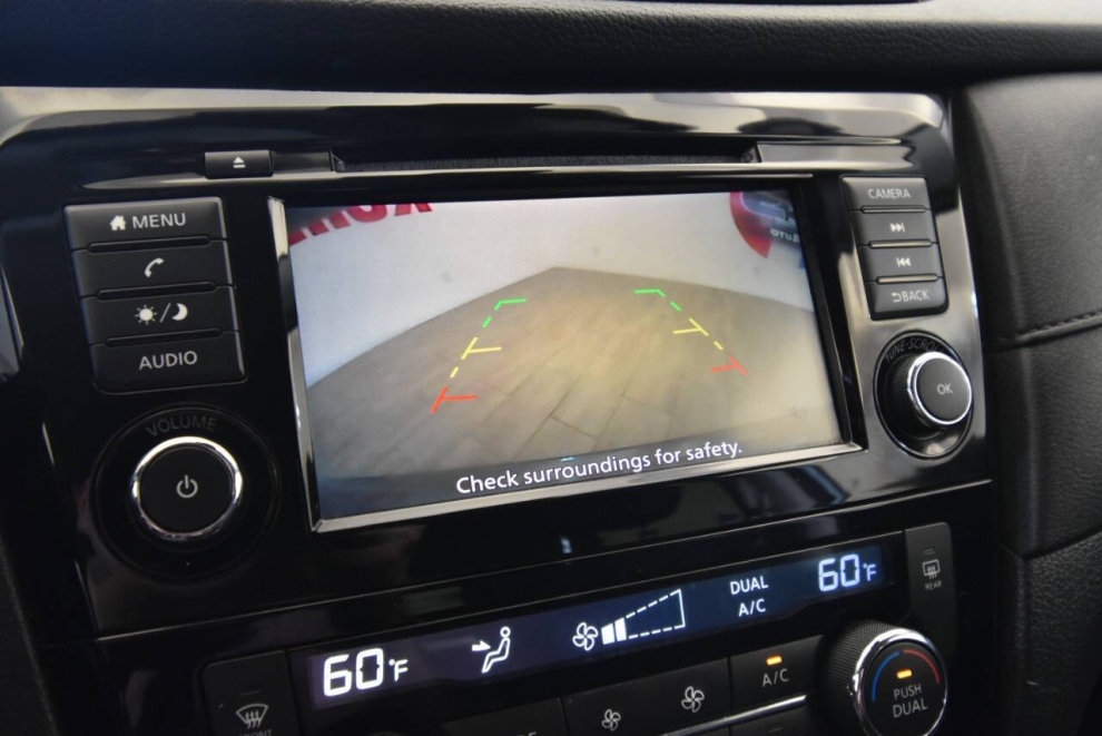2020 Nissan Rogue SL AWD, Gray, Mileage: 86,362 - photo 22