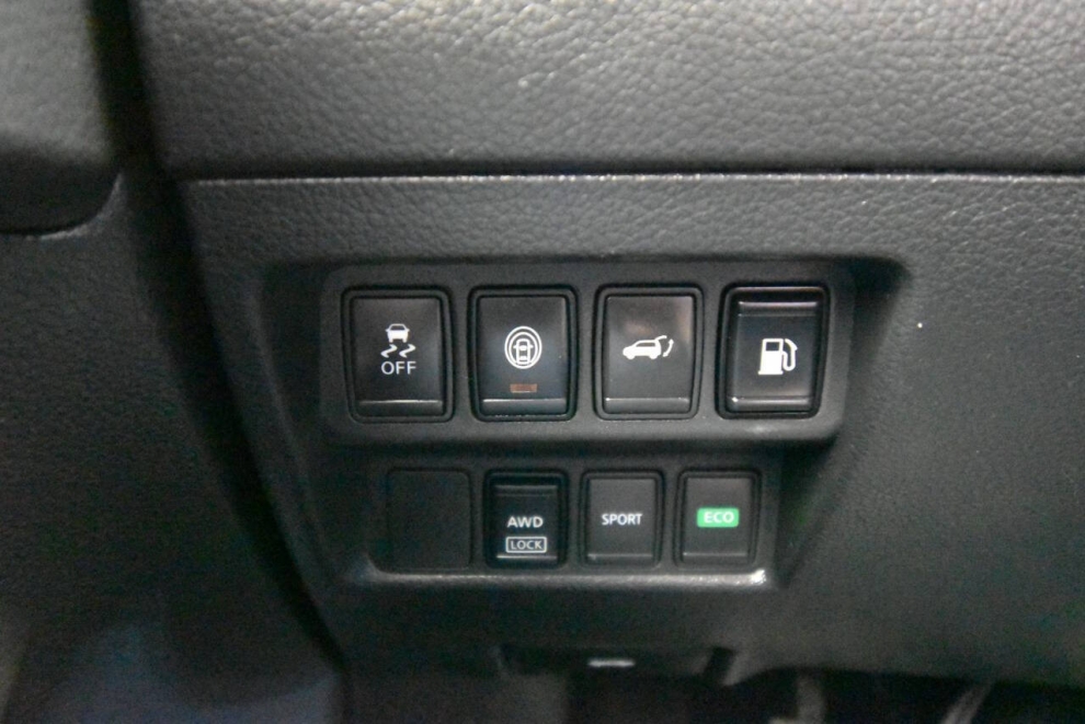 2020 Nissan Rogue SL AWD, Gray, Mileage: 86,362 - photo 27