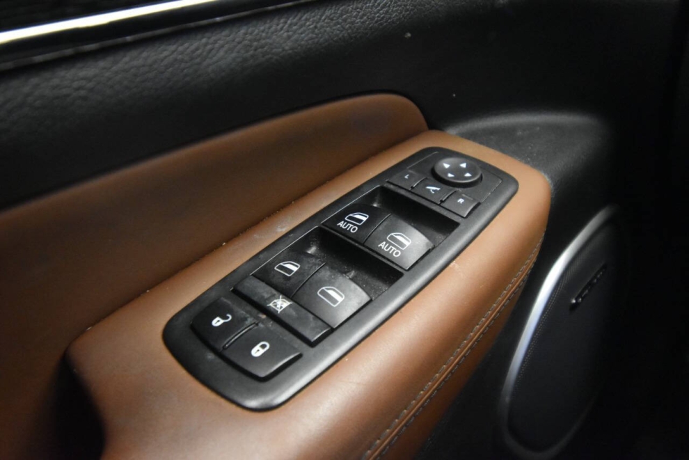 2018 Jeep Grand Cherokee Summit 4x4 4dr SUV, White, Mileage: 105,654 - photo 29