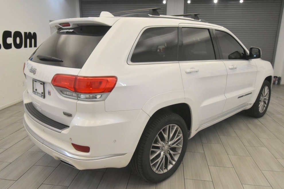 2018 Jeep Grand Cherokee Summit 4x4 4dr SUV, White, Mileage: 105,654 - photo 4