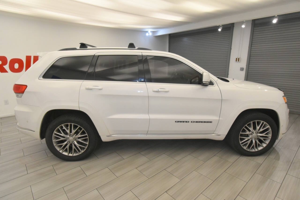 2018 Jeep Grand Cherokee Summit 4x4 4dr SUV, White, Mileage: 105,654 - photo 5