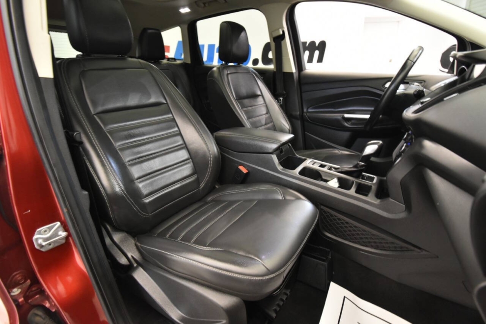 2019 Ford Escape SEL AWD 4dr SUV, Red, Mileage: 93,416 - photo 12