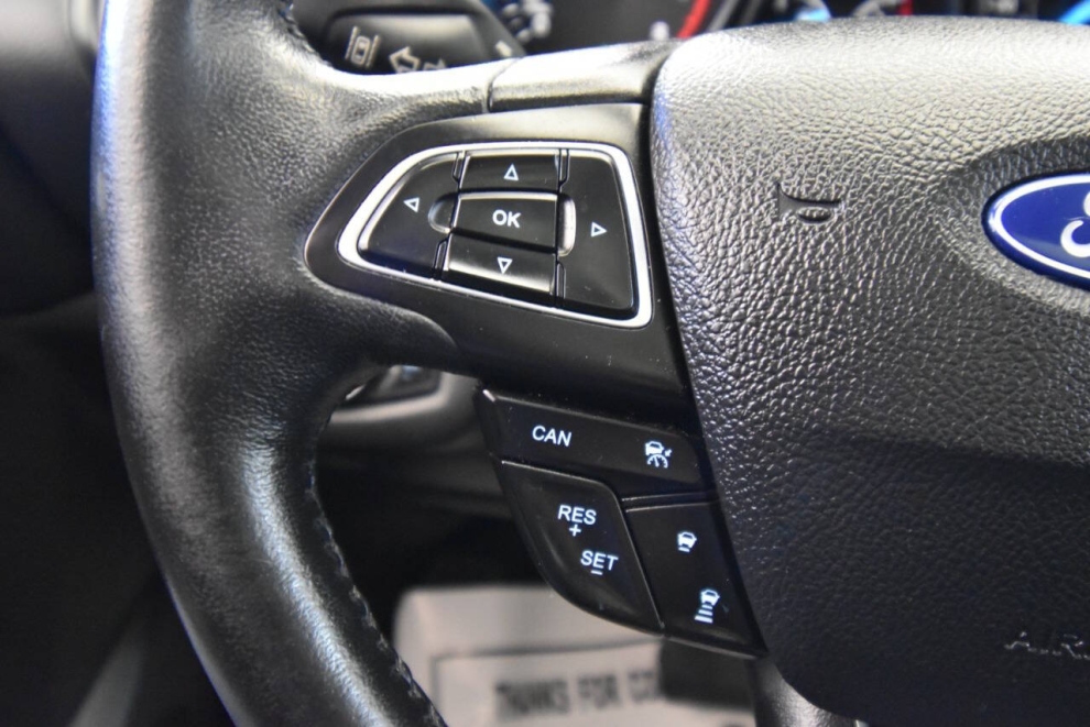 2019 Ford Escape SEL AWD 4dr SUV, Red, Mileage: 93,416 - photo 21