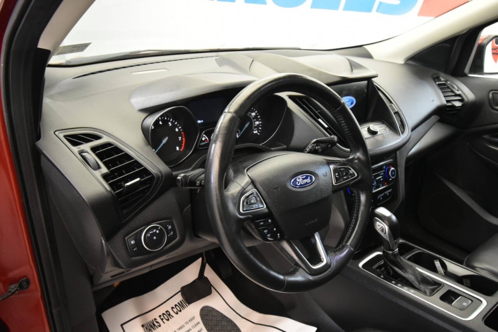 2019 Ford Escape SEL AWD 4dr SUV, Red, Mileage: 93,416 - photo 7