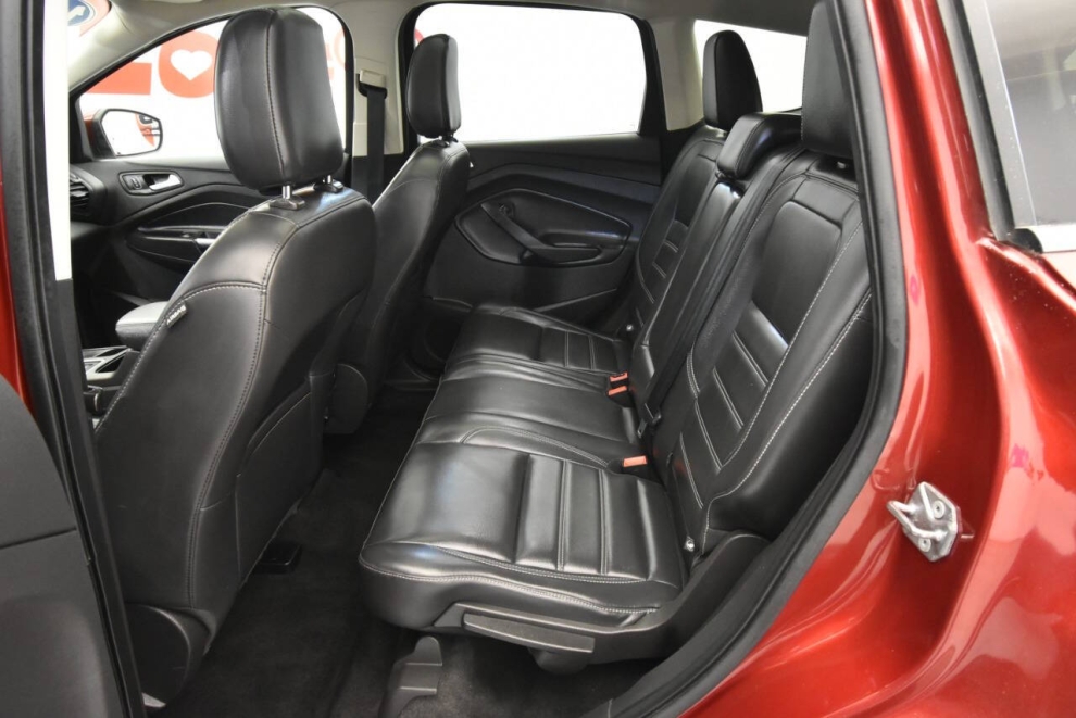 2019 Ford Escape SEL AWD 4dr SUV, Red, Mileage: 93,416 - photo 9