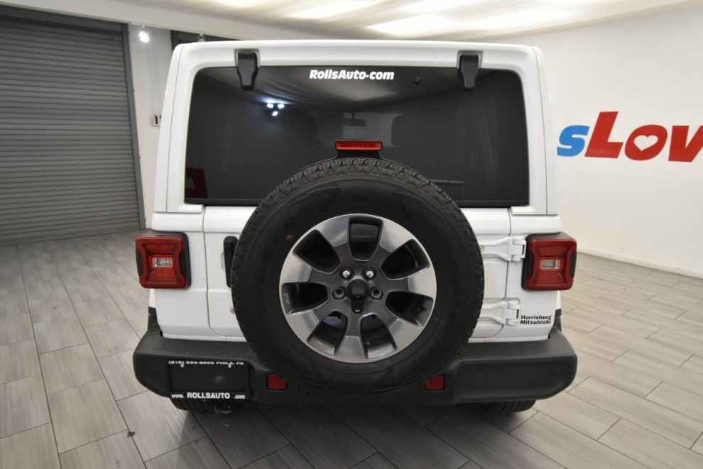 2018 Jeep Wrangler Unlimited Sahara, White, Mileage: 97,334 - photo 3