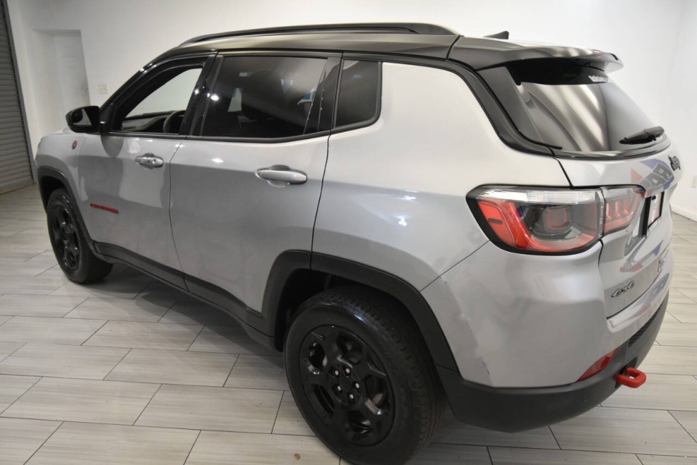 2023 Jeep Compass Trailhawk 4x4 4dr SUV, Silver, Mileage: 35,778 - photo 2