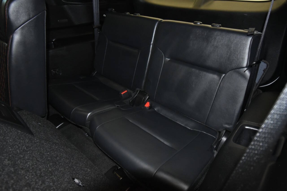 2022 Mitsubishi Outlander SEL, White, Mileage: 41,181 - photo 14