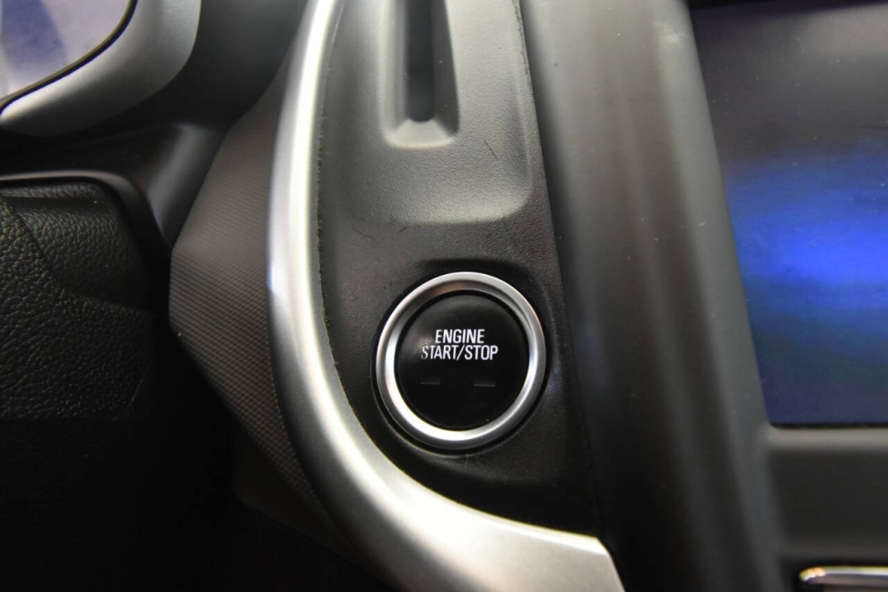 2020 Chevrolet Sonic LT 4dr Hatchback w/1FL, Gray, Mileage: 53,037 - photo 17