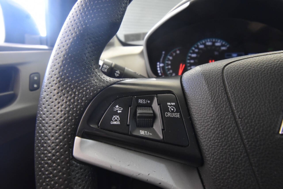 2020 Chevrolet Sonic LT 4dr Hatchback w/1FL, Gray, Mileage: 53,037 - photo 24