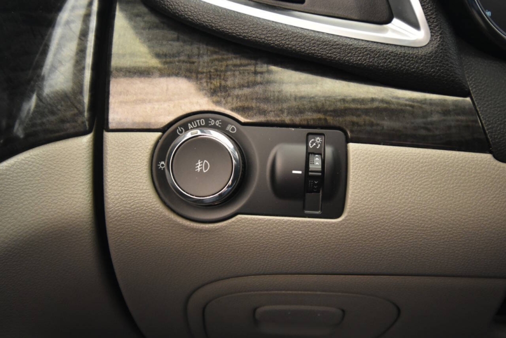 2016 Buick Encore Convenience AWD 4dr Crossover, Black, Mileage: 61,808 - photo 28