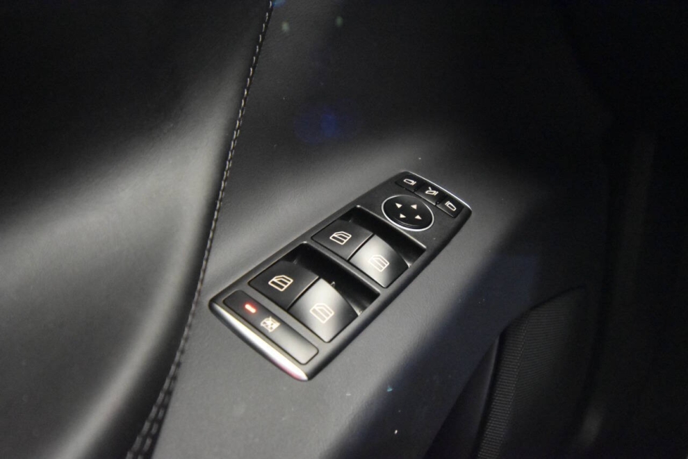 2020 Tesla Model X Long Range, Blue, Mileage: 80,035 - photo 25