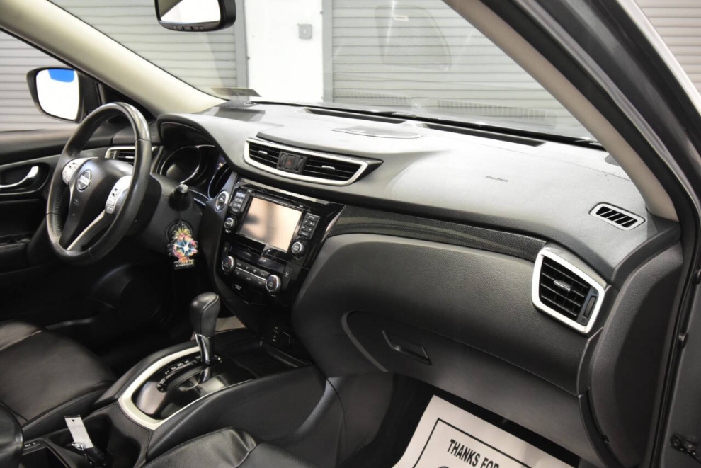 2016 Nissan Rogue SL AWD, Gray, Mileage: 97,976 - photo 14