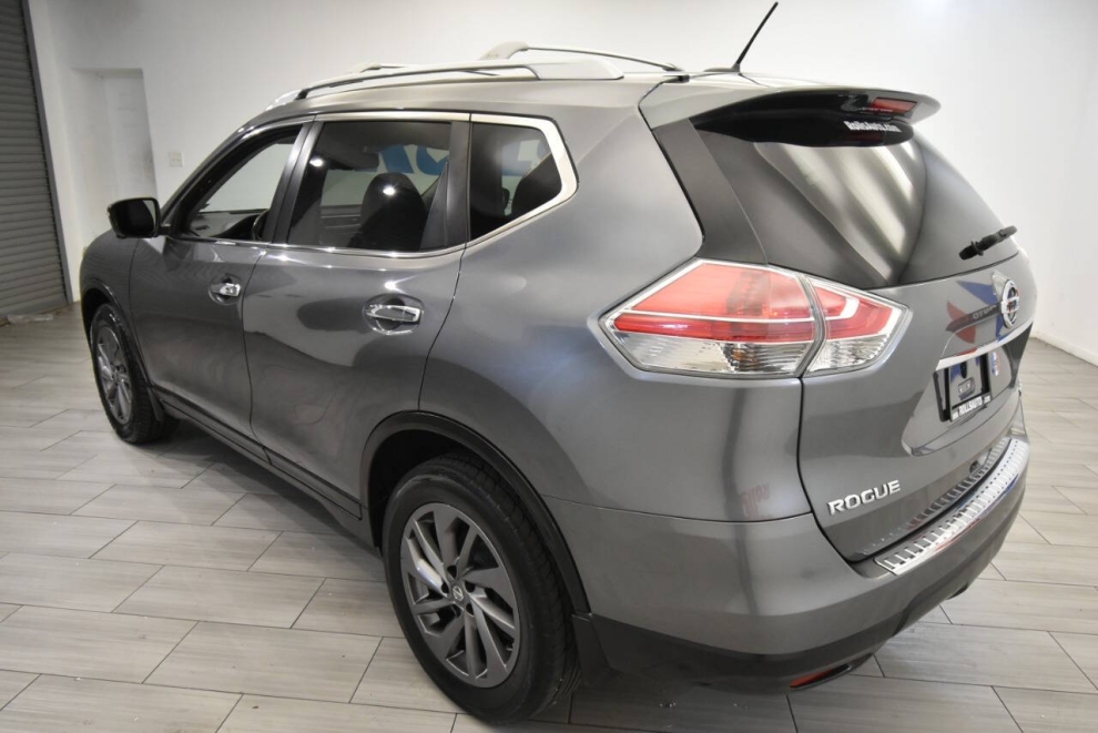 2016 Nissan Rogue SL AWD, Gray, Mileage: 97,976 - photo 2