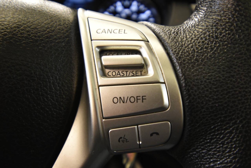 2016 Nissan Rogue SL AWD, Gray, Mileage: 97,976 - photo 26