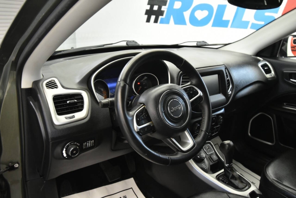 2019 Jeep Compass Latitude, Green, Mileage: 79,619 - photo 10