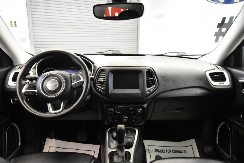 2019 Jeep Compass Latitude, Green, Mileage: 79,619 - photo 17