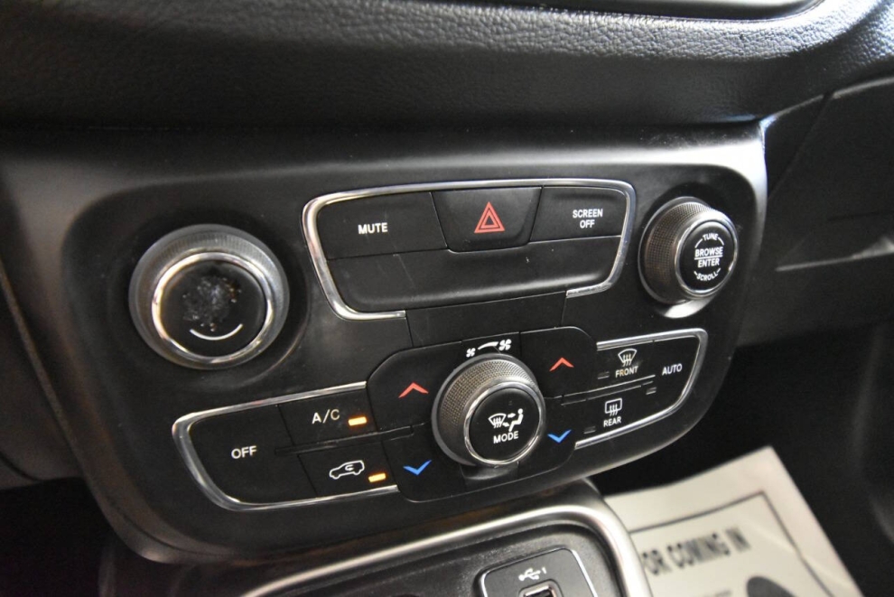 2019 Jeep Compass Latitude, Green, Mileage: 79,619 - photo 20