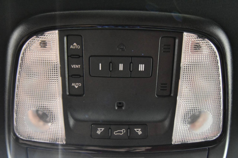 2021 Dodge Durango R/T AWD 4dr SUV, Black, Mileage: 101,154 - photo 35